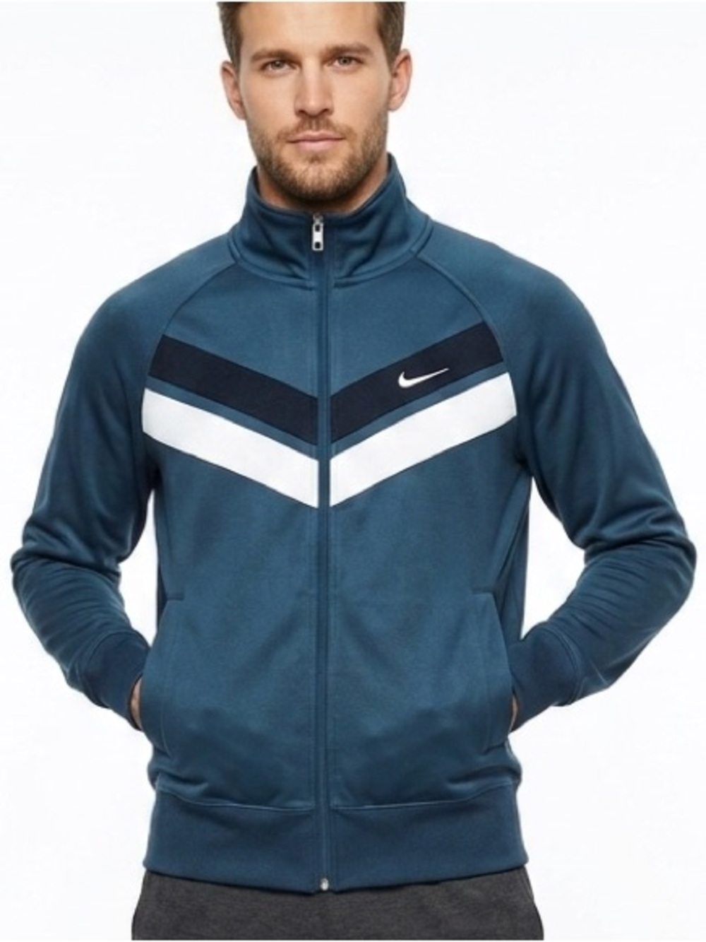 Nike Men's Navy Teal Track Full Zip Windbreaker
 White & Navy Chevron Size Small
